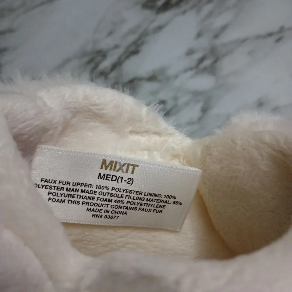 Mixit Cream Color Slipper Boots with Embroidered Owl Detail Size Medium 1-2